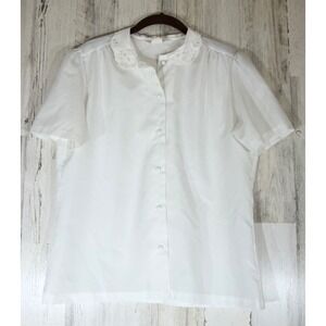 Laura Mae Button Up Blouse 14 White Embroidered Peter Pan Collar Vintage USA